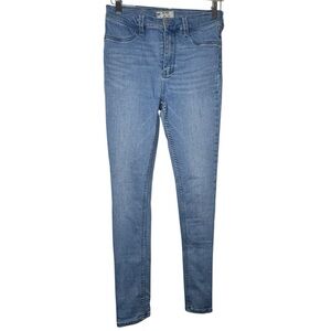 Free People Light Blue Wash Skinny Jeans - Size 28